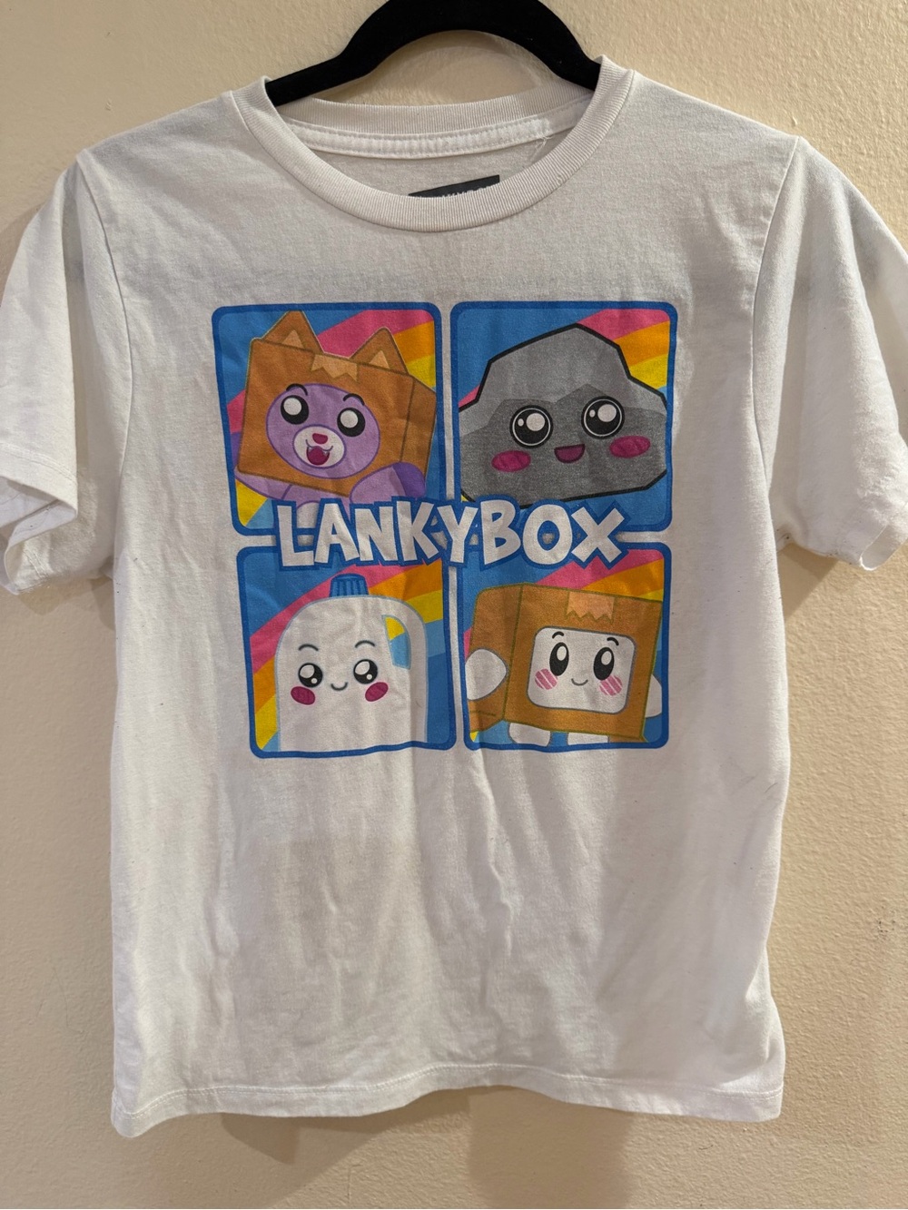 Kids White Graphic Tee - Lanky Box Size L